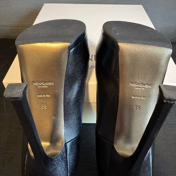 Yves Saint Laurent Shiny Black Heels - Picture 3 of 8